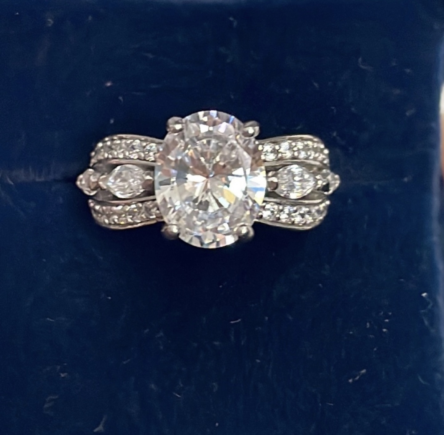 Infinite Splendor Ring - Diamonisse, centre stone - 2+carats - photo 2