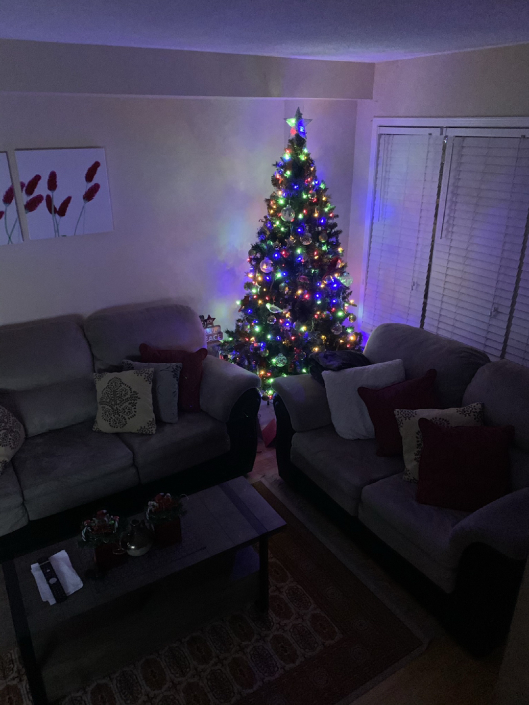 FREE!!! 7 ft Christmas Tree!! 🎄 - photo 2