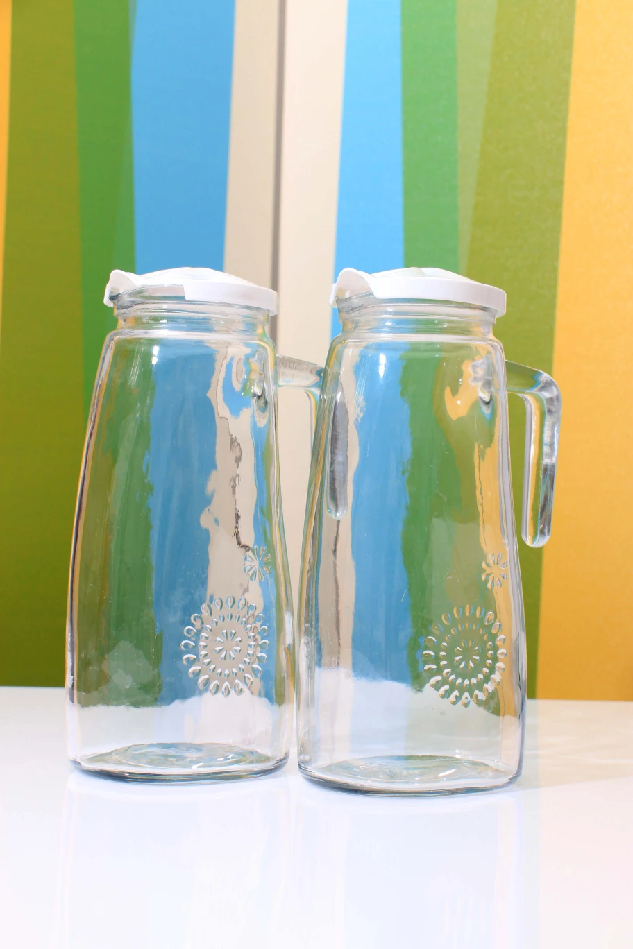 Two jugs thumbnail