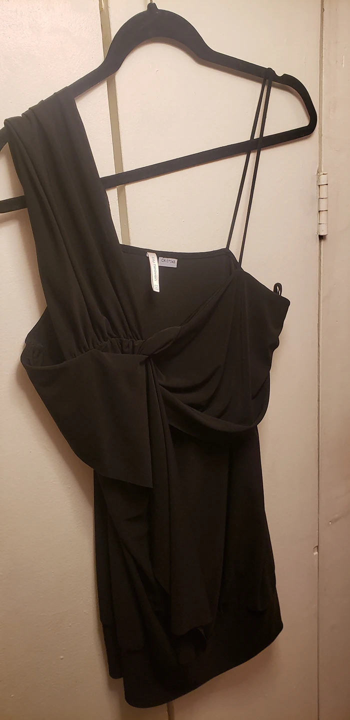 Blu Heaven Size Large Black Sleeveless thumbnail