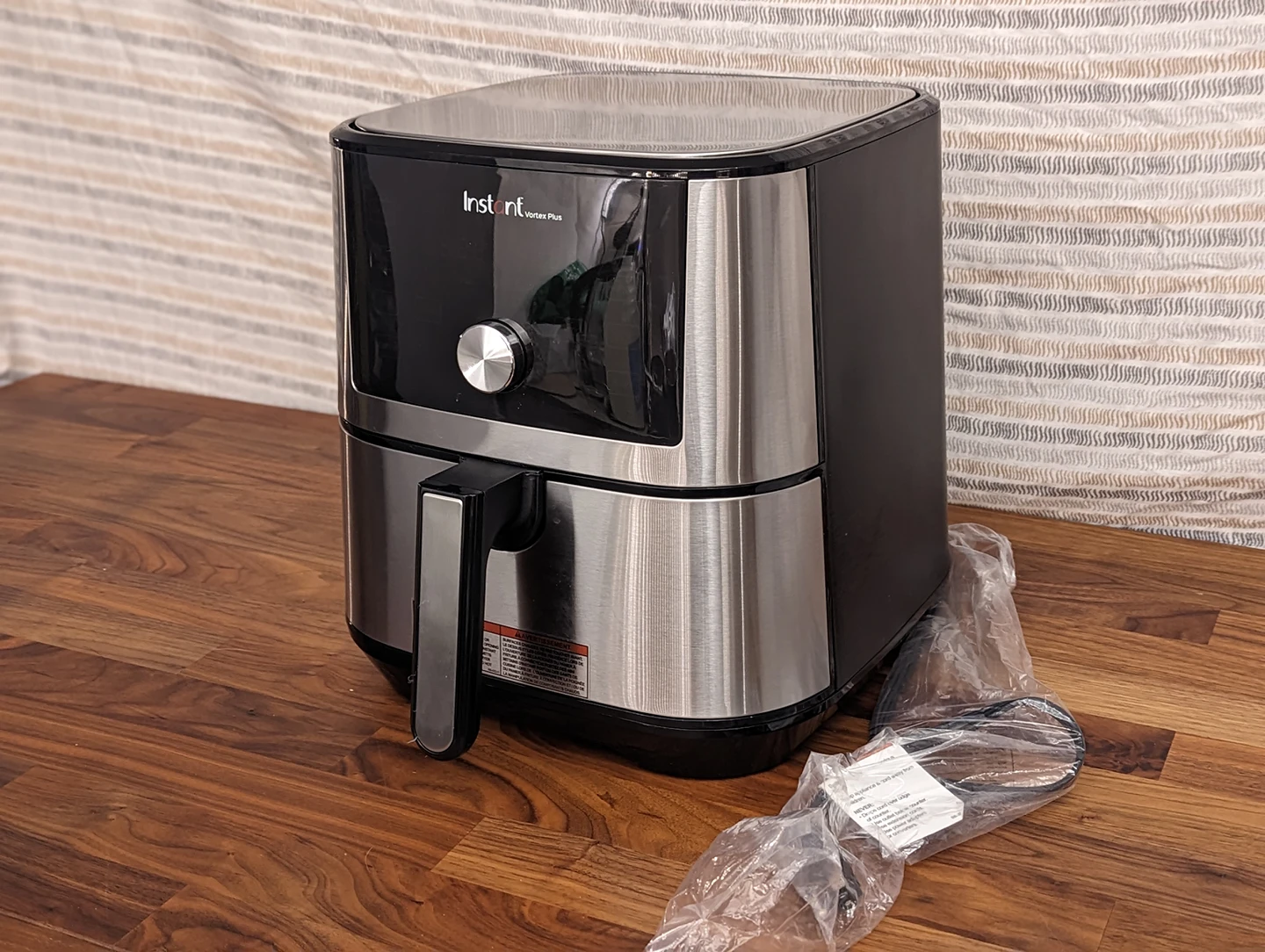 Instant Vortex 6-in-1 Air Fryer thumbnail
