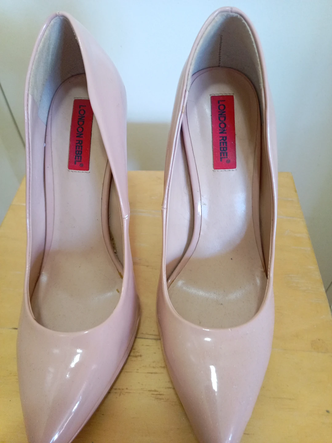 High heels women shoes thumbnail