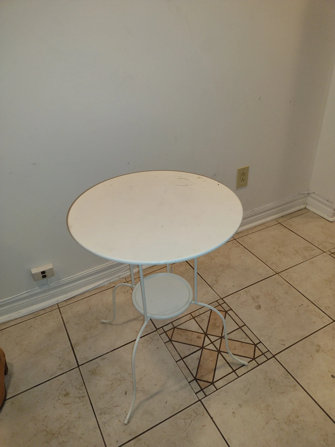 beautiful French table