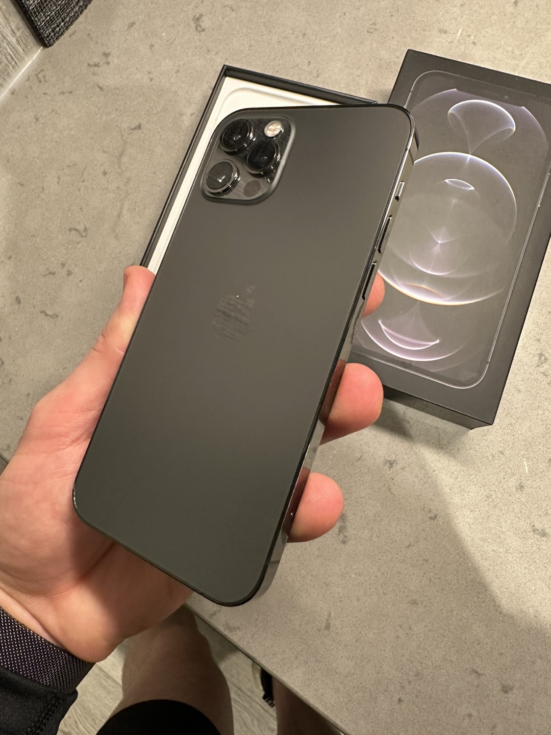 iPhone 12 Pro Graphite 128gb - photo 4