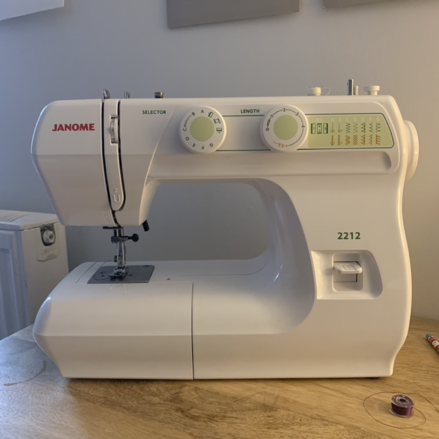 Janome 2212 sewing machine