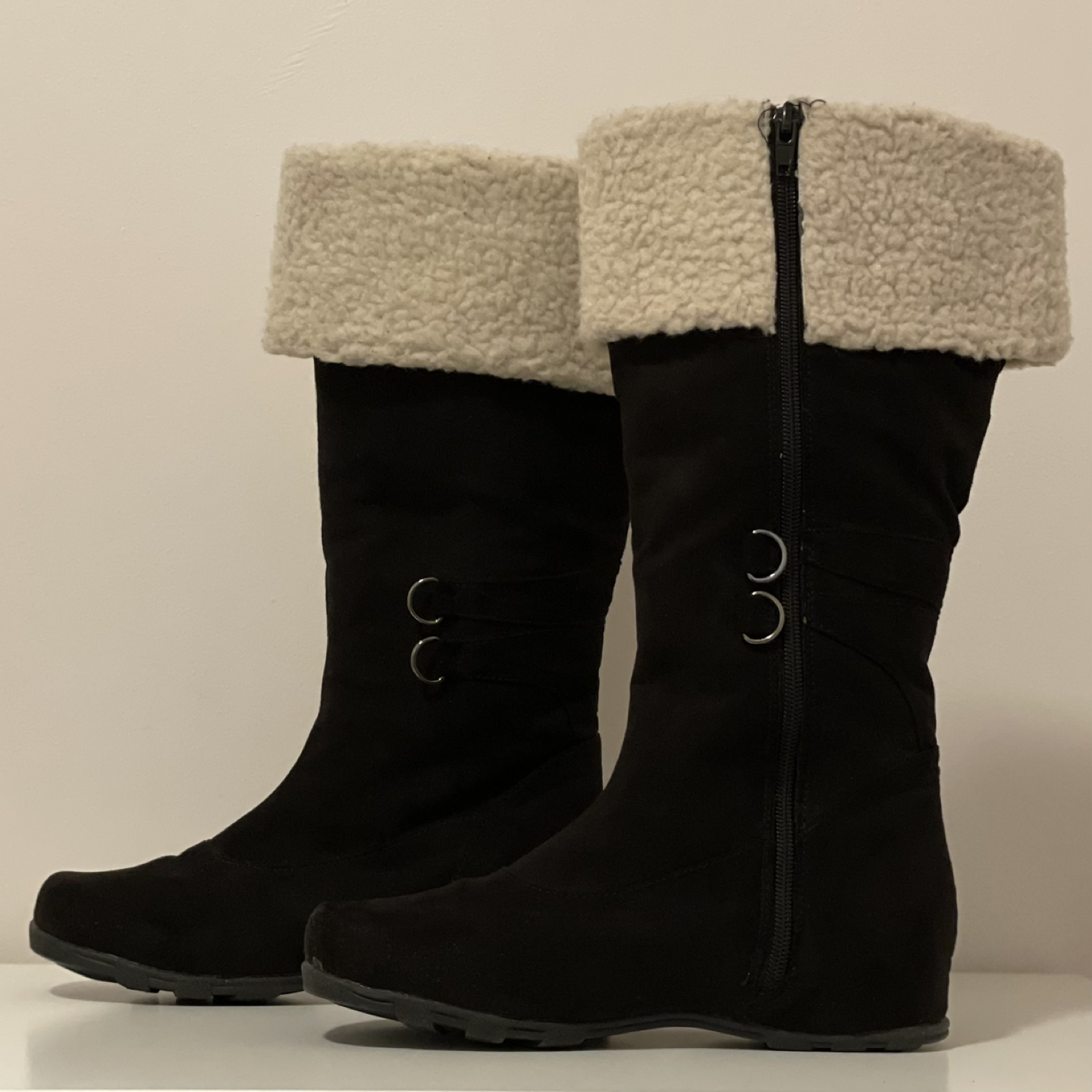 Black boots - photo 4