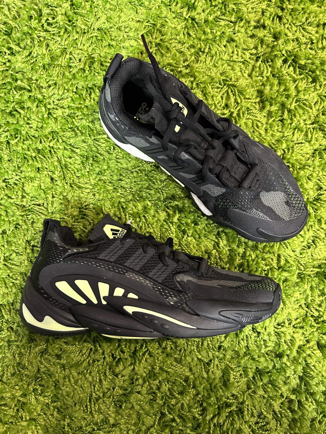 Adidas Crazy BYW X 2.0 'Core (Sample) thumbnail