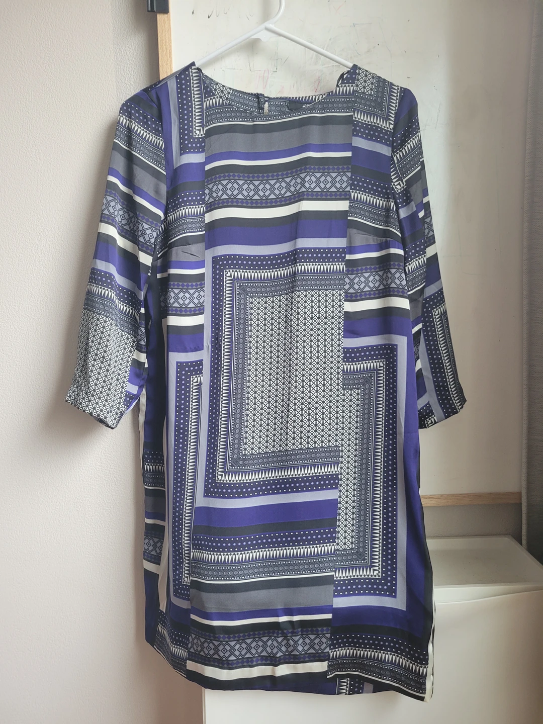 dress thumbnail