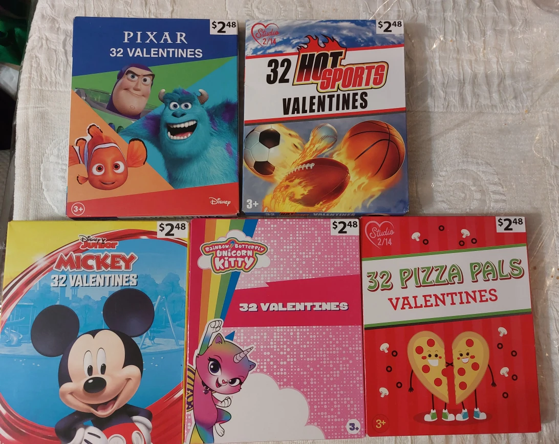 Valentine's Day cards each package have the price thumbnail