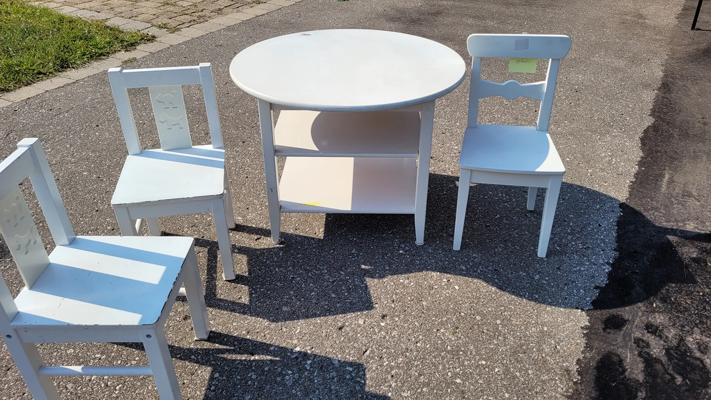 Children's table and chairs
