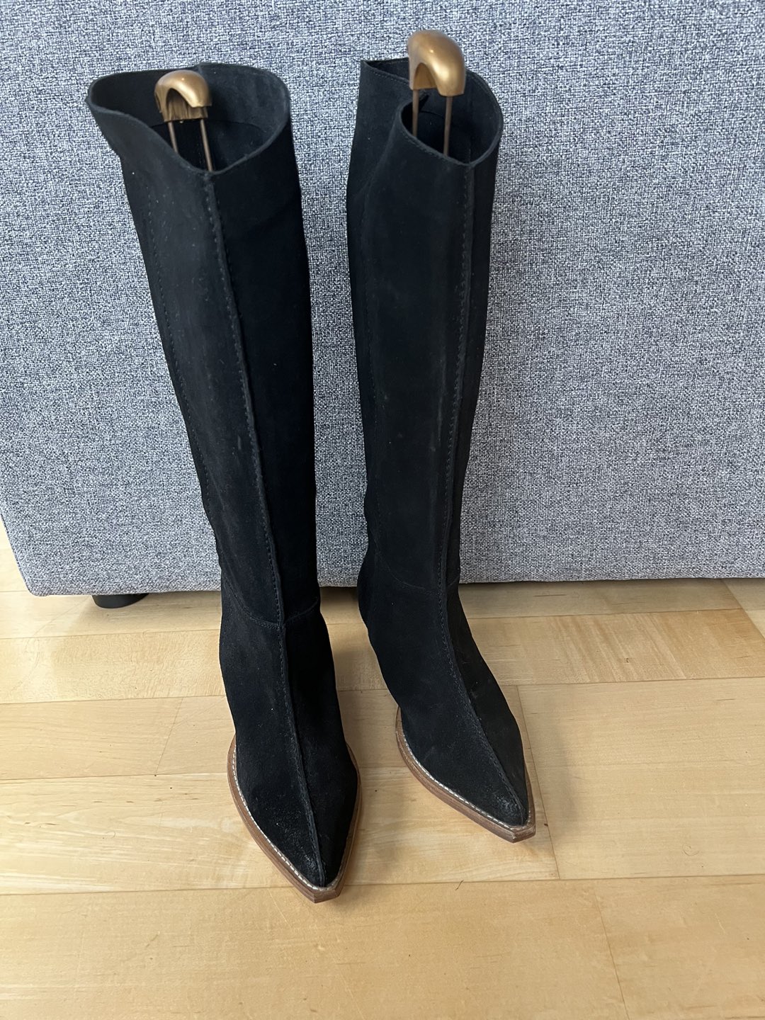 BRAND NEW Free People “Sway Low” slouch suede cowboy boots