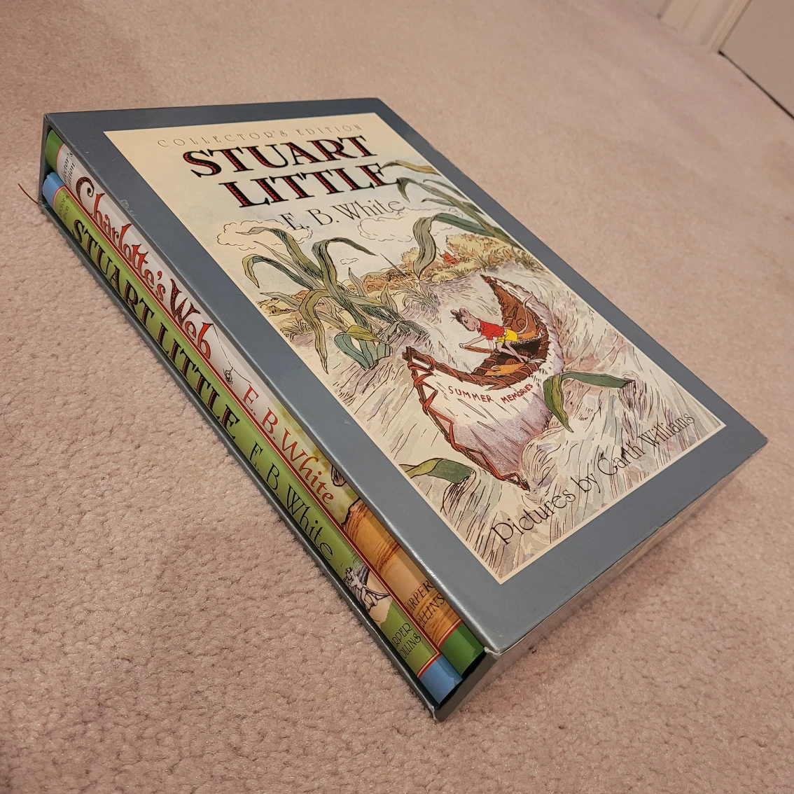 E. B. White Charlotte's Web Stuart Little Gift Set image indicator(7)