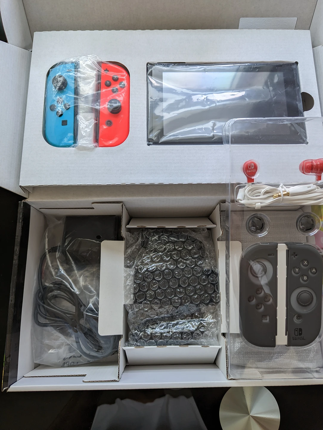 Nintendo Switch Mario Bros U. Deluxe Edition - photo 4