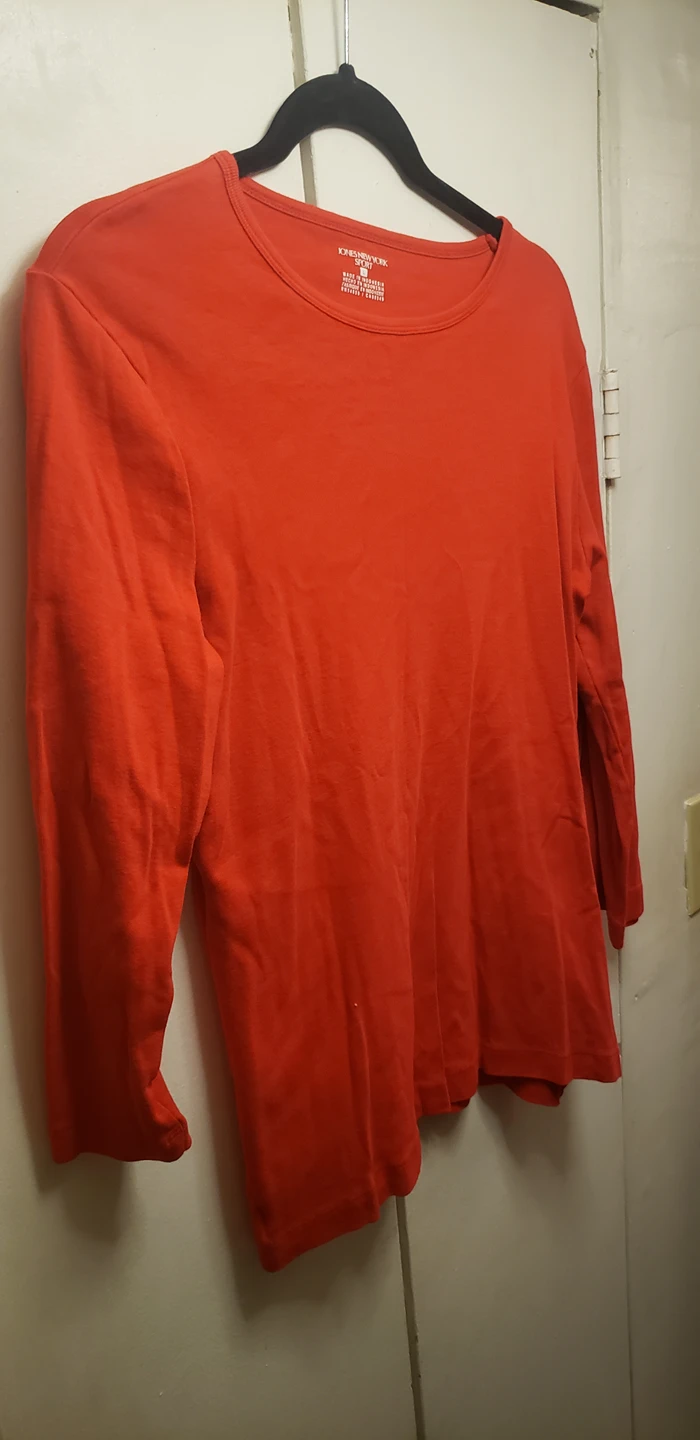 Jones New York Sport Size Large Red Long Sleeve thumbnail
