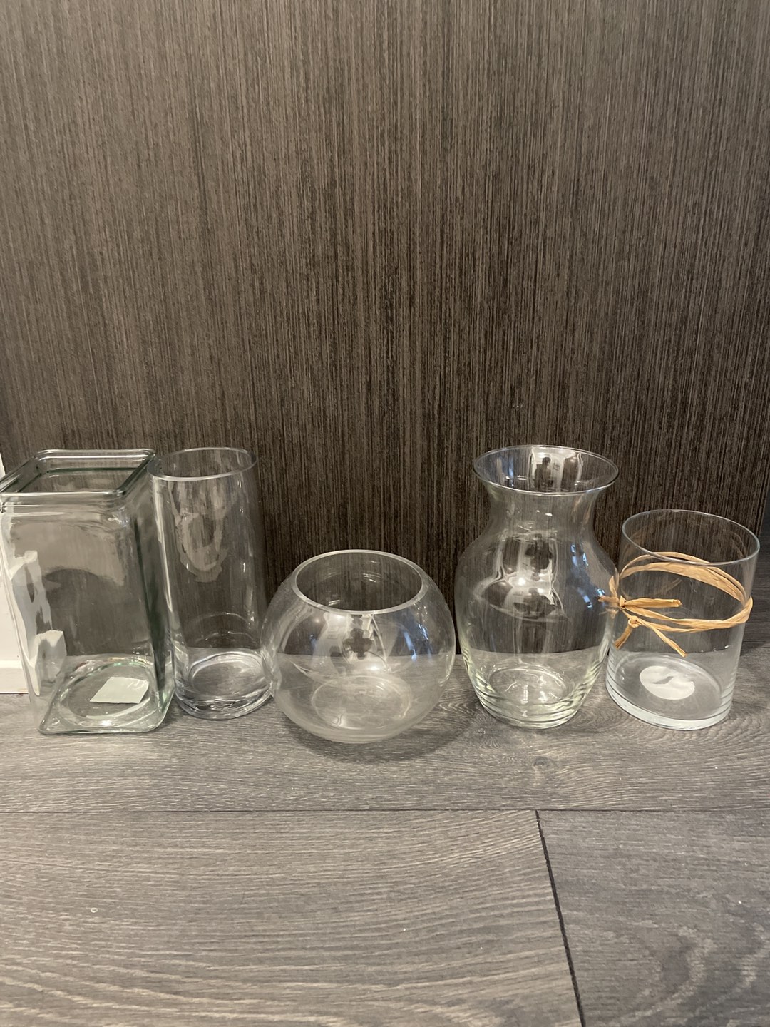 Glass vases thumbnail