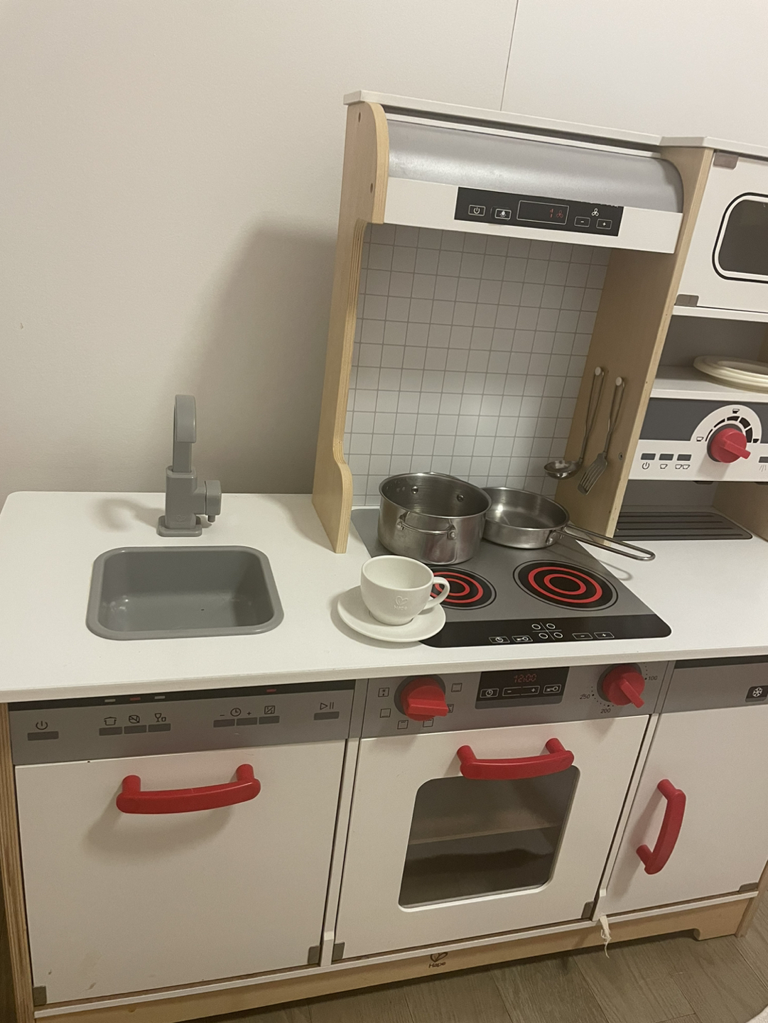 Hape kids all in 1 wooden play kitchen + accessories - photo 3