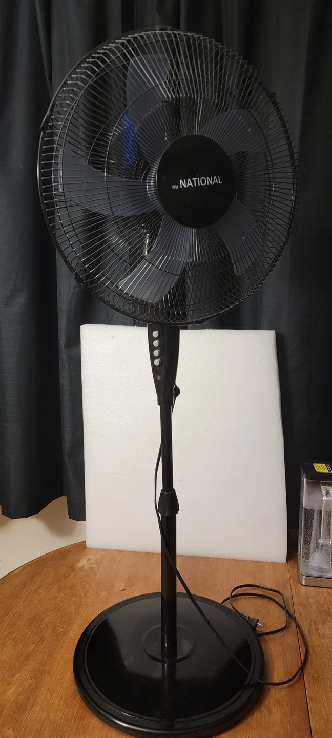 Pedestal Fan / Standing Fan