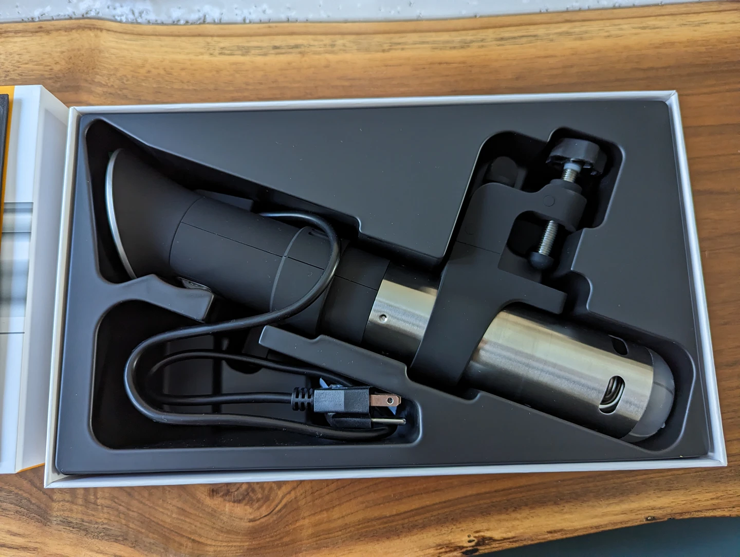 ANOVA Sous Vide Precision Cooker - photo 2