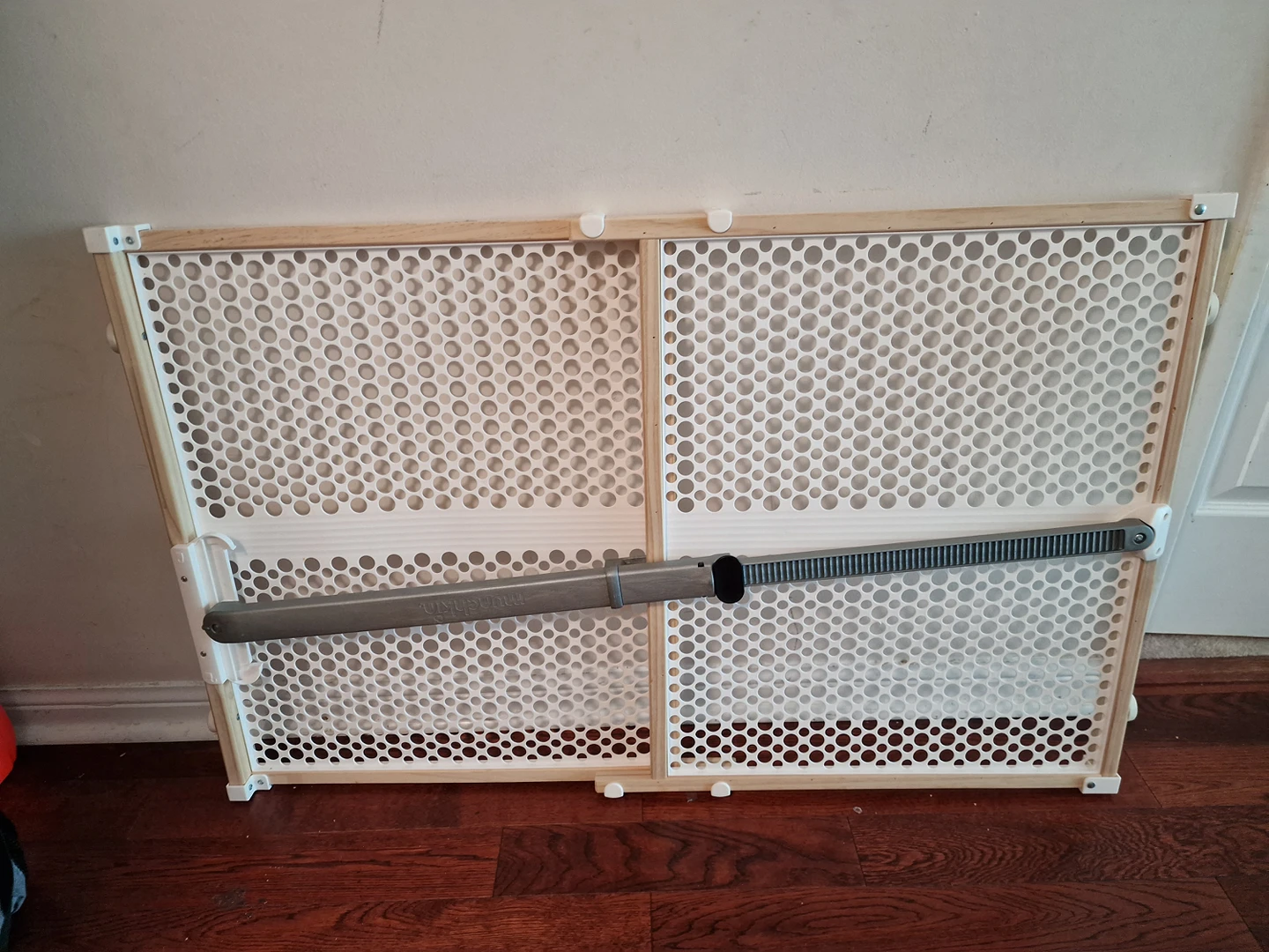 Baby gate thumbnail