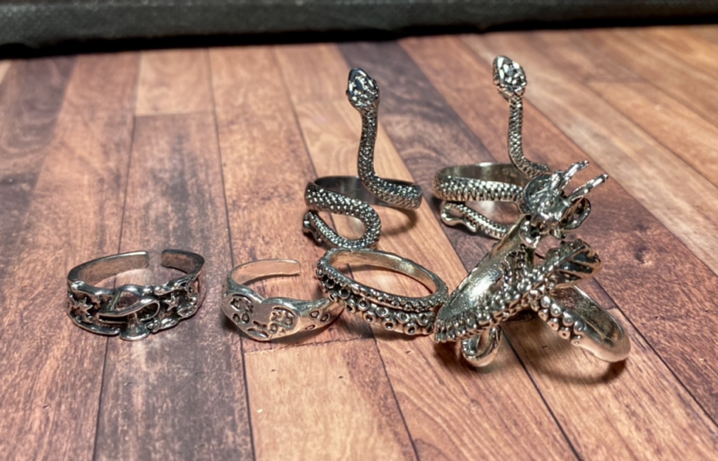 Matching Snake Rings etc image indicator(3)