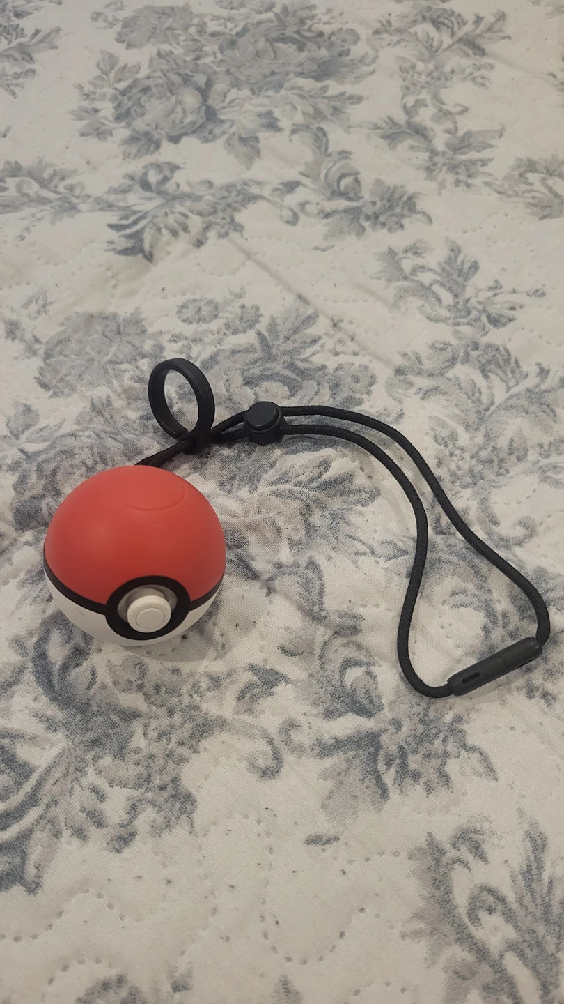 pokemon go poke ball plus