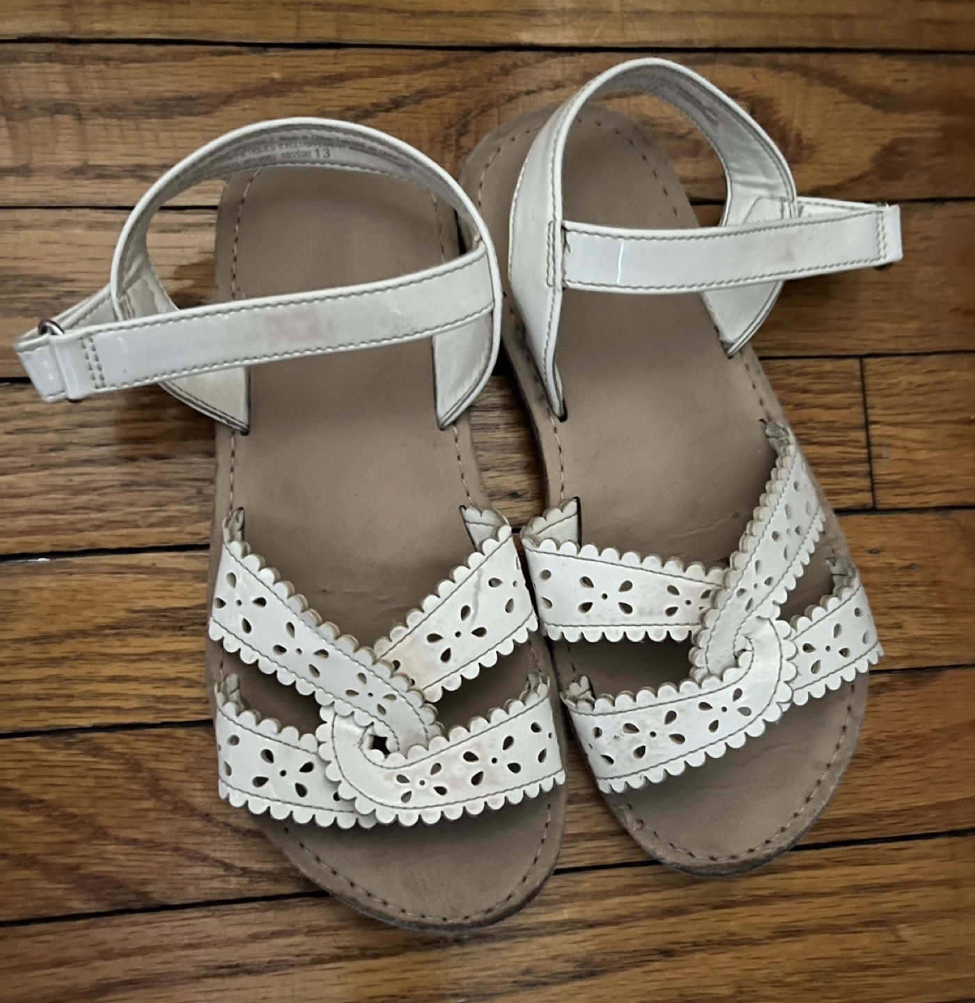 Girls white glossy sandals size 13
