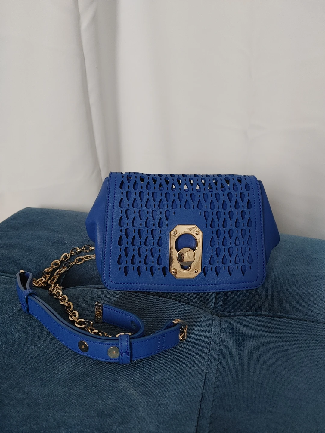 Blue shoulder bag