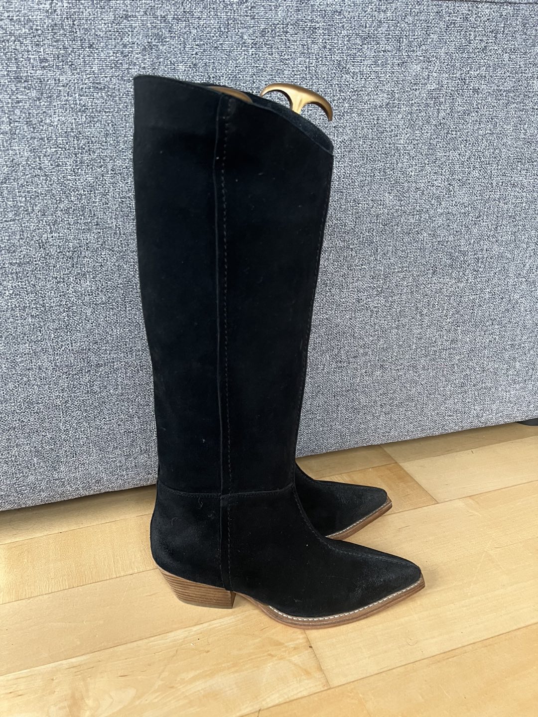 BRAND NEW Free People “Sway Low” slouch suede cowboy boots - photo 2