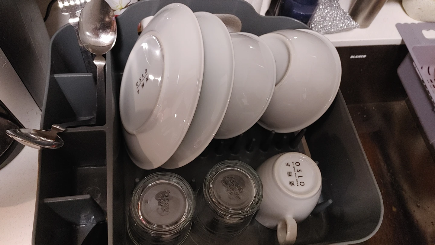 Self-draining dish rack - photo 3