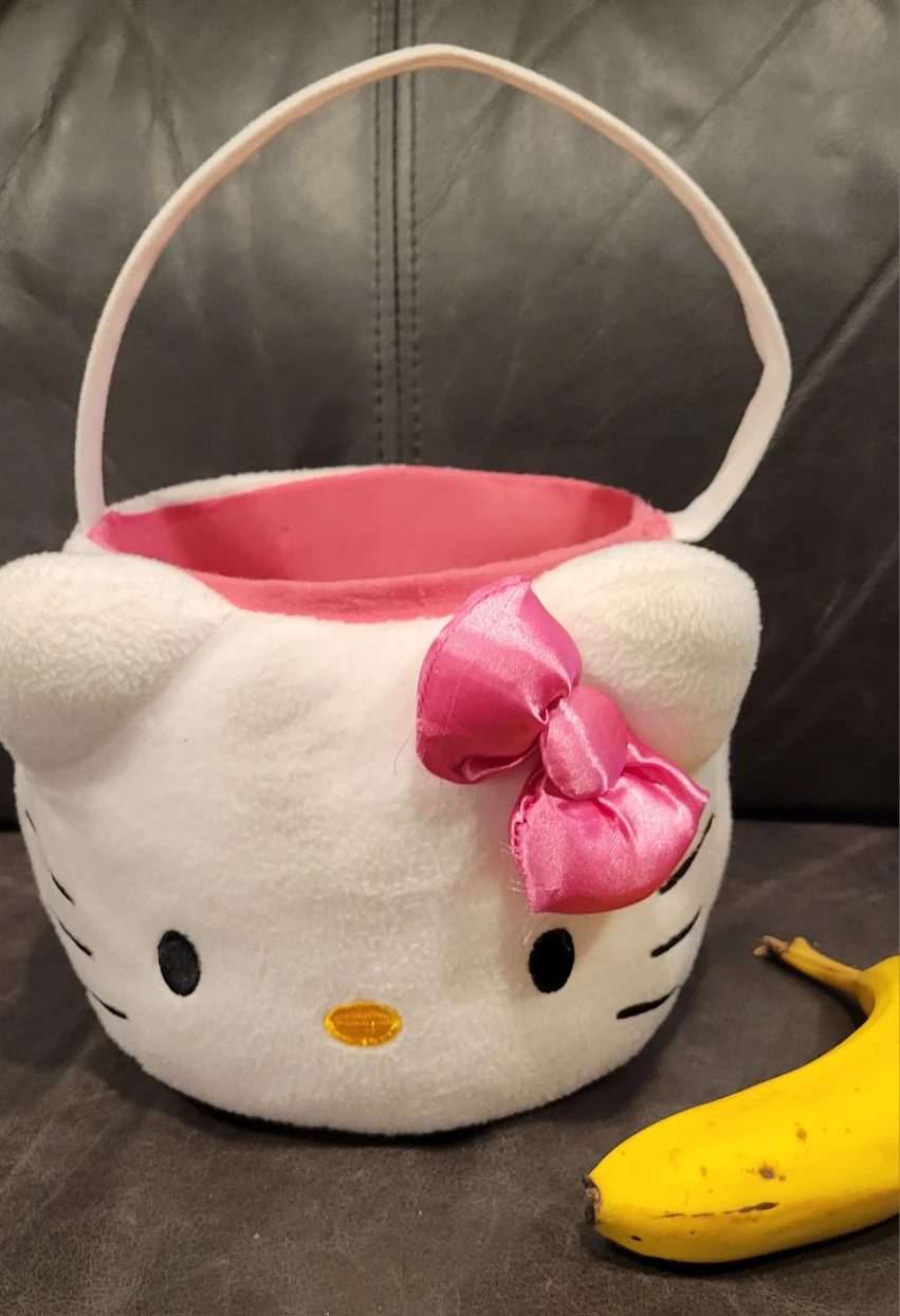Hello Kitty easter basket thumbnail