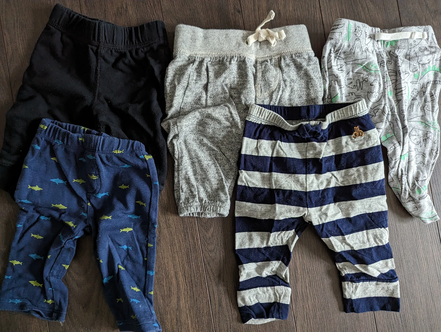 Pants for 6 months old (set of 5 pants + more!) thumbnail