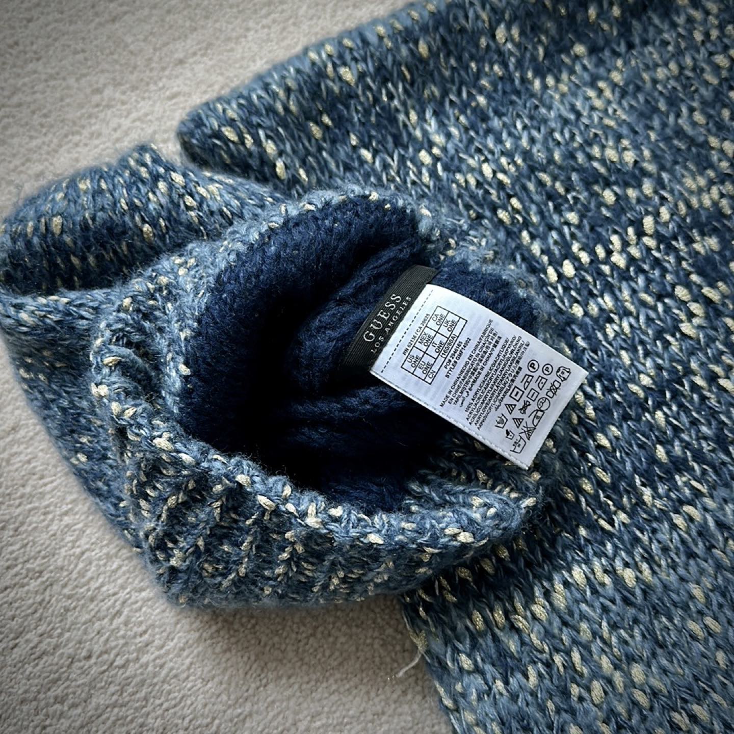 Guess Hat & Scarf Set - photo 3