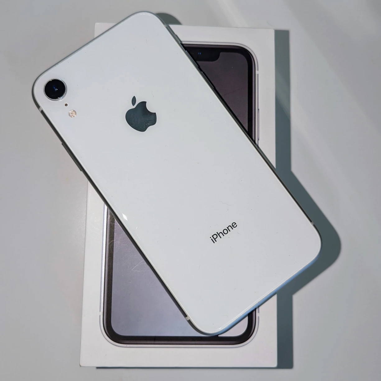 iPhone XR | 64GB | LNIB | 10/10 Condition - photo 2