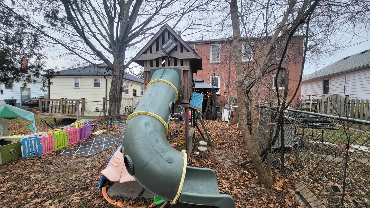play house / play structure