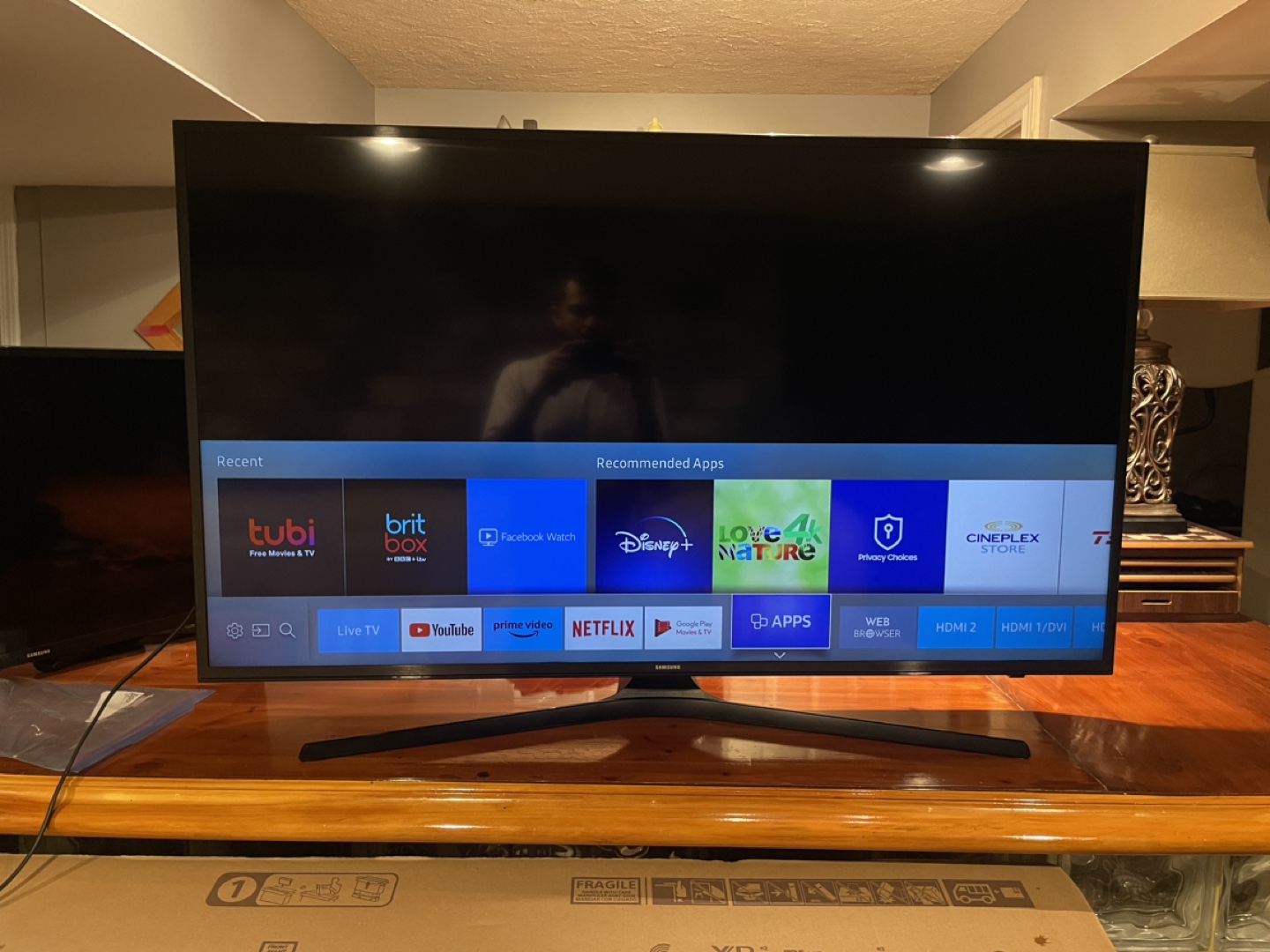 Samsung 4K HDR LED Smart TV (50”) - photo 3