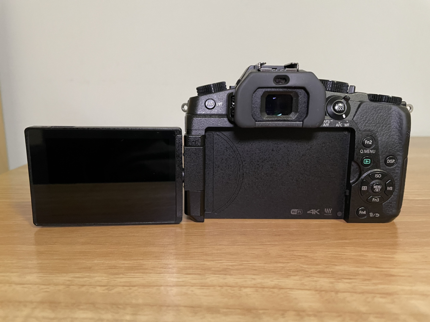 Lumix G85 Panasonic Mirrorless 4K Video Camera Micro Four Thirds - photo 2