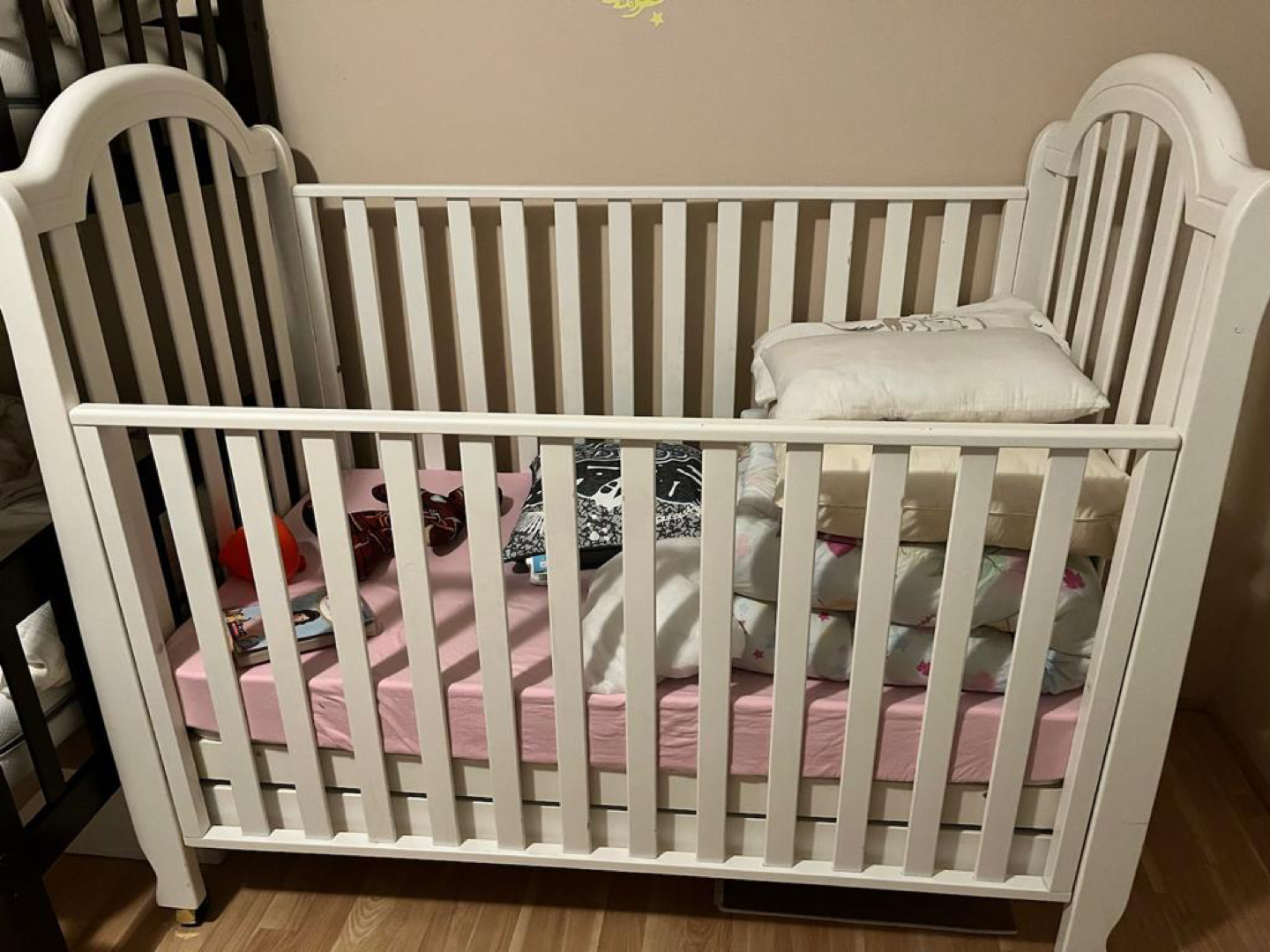 Baby crib and mattress