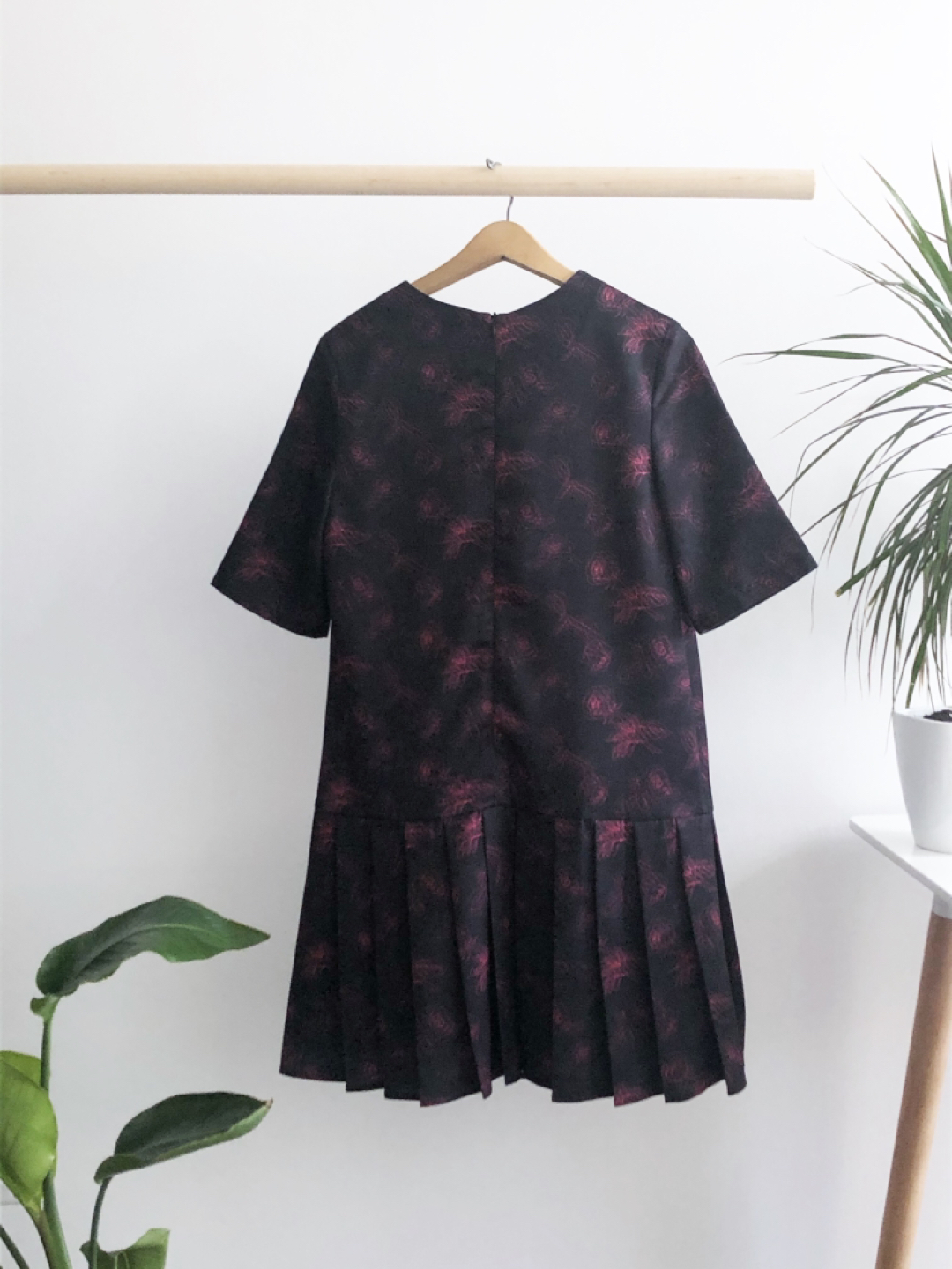 XS- Designer Dress (Hynotic Rose Print) - HAYLEY ELSAESSER image indicator(2)