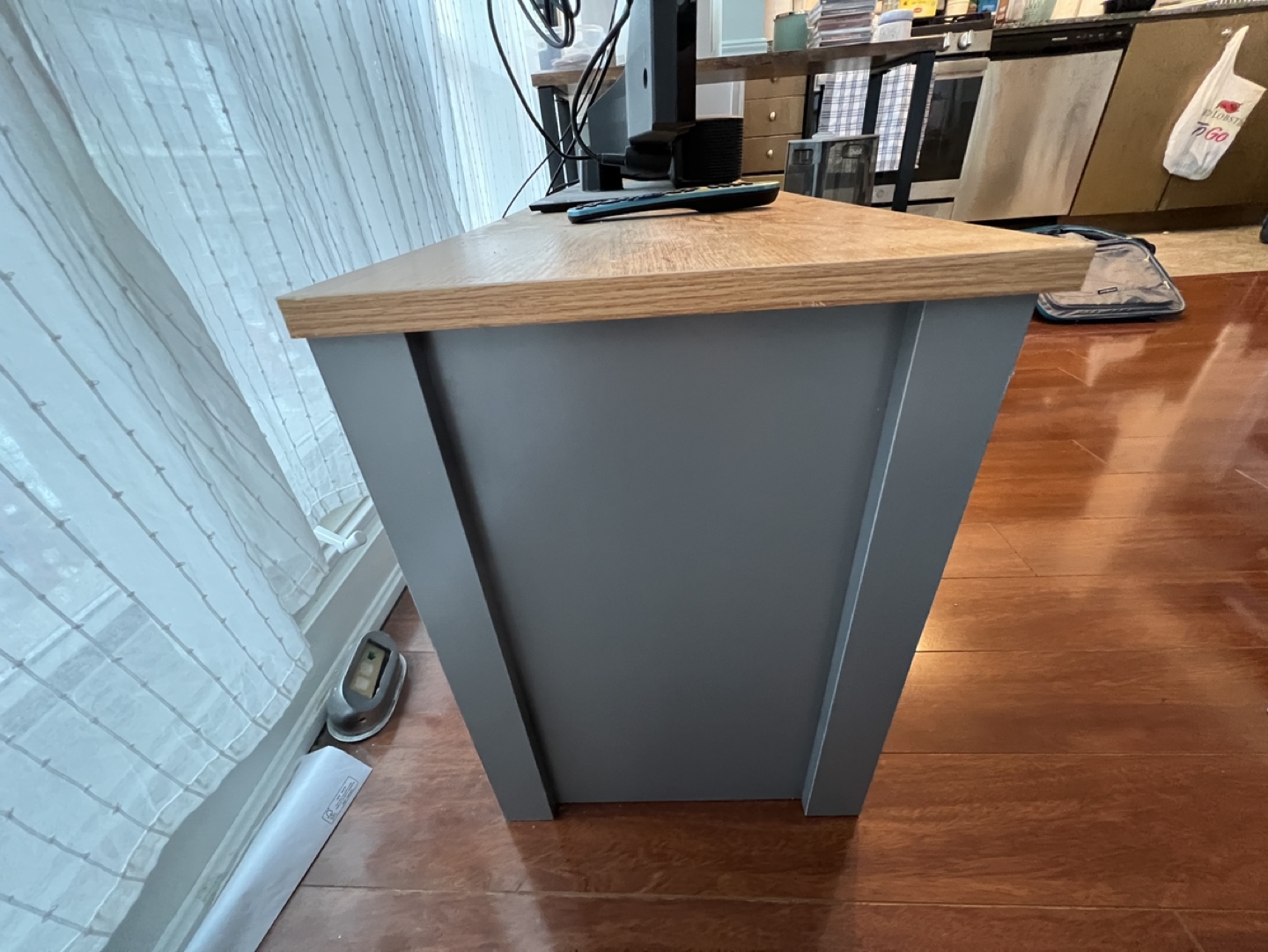 Grey Media Console image indicator(5)