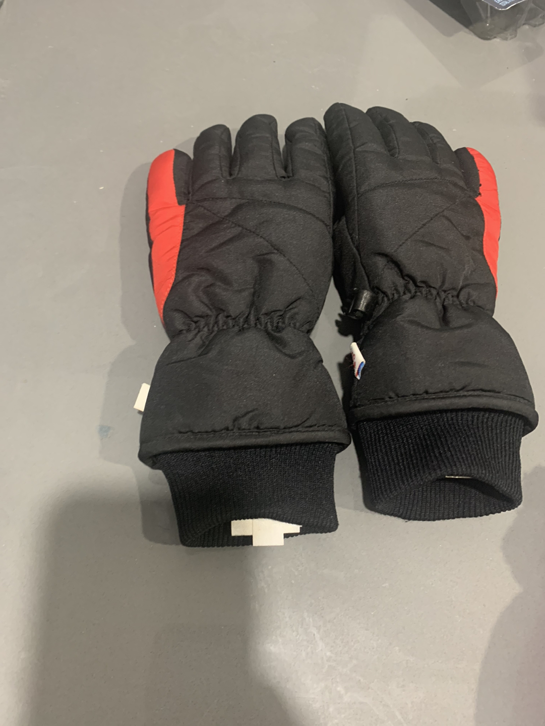 Free Mittens for kids