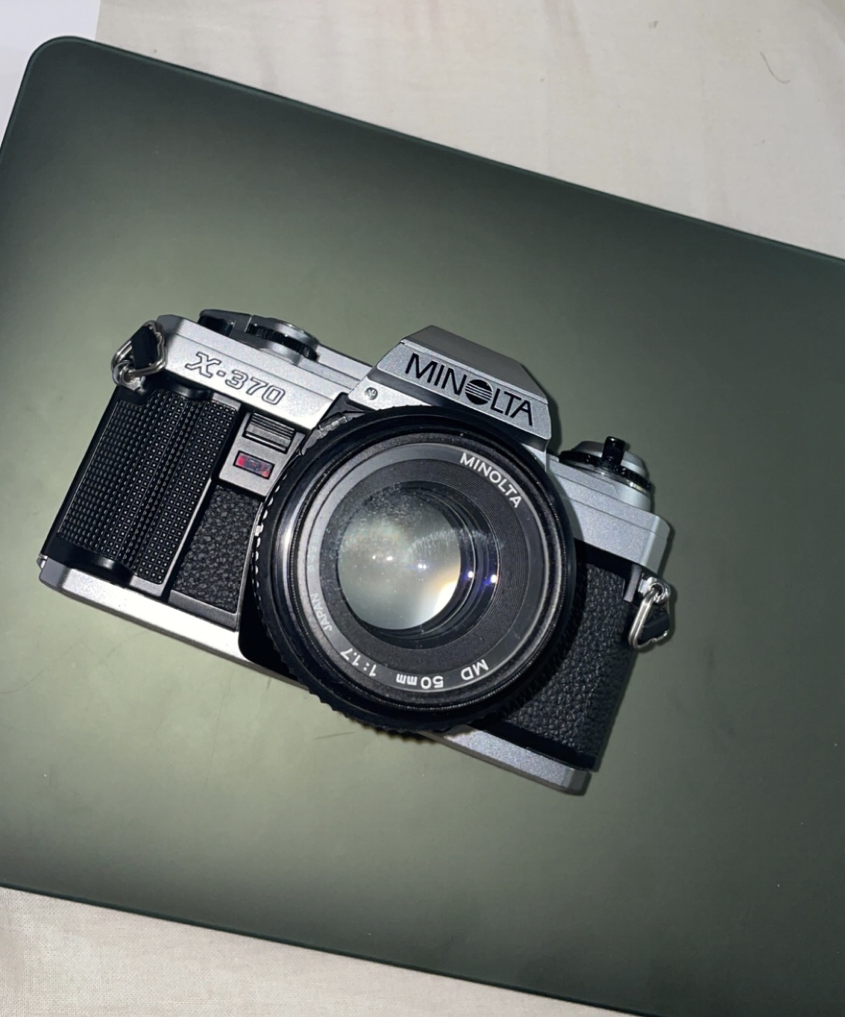 Minolta X-370 Vintage Film Camera thumbnail