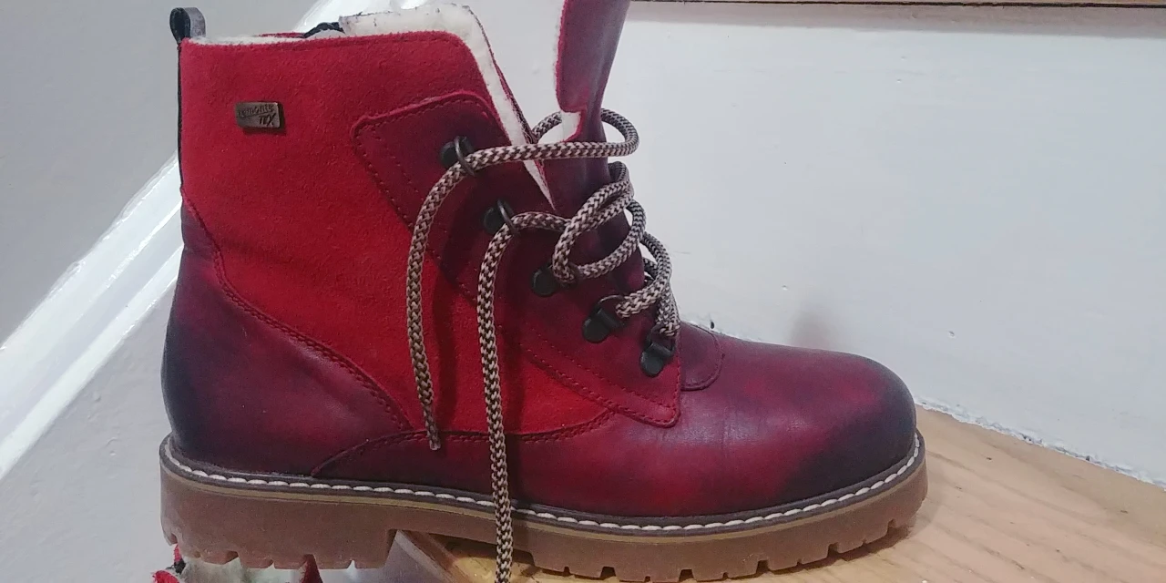 Red Remonte Tex ankle Boots image indicator(2)