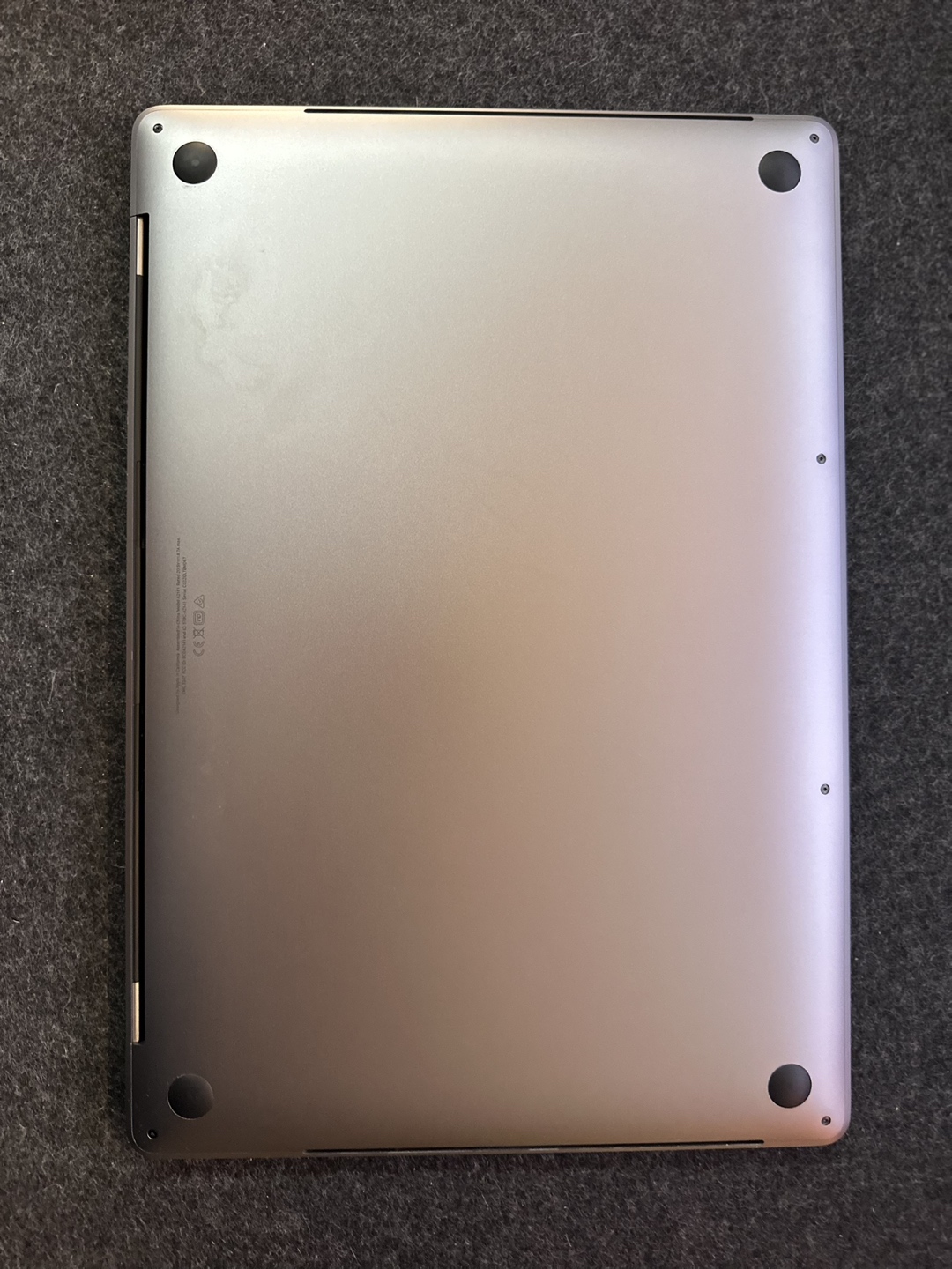 16-inch MacBook Pro with i9 2,3 GHz, 64 GB, 4TB SSD - photo 4