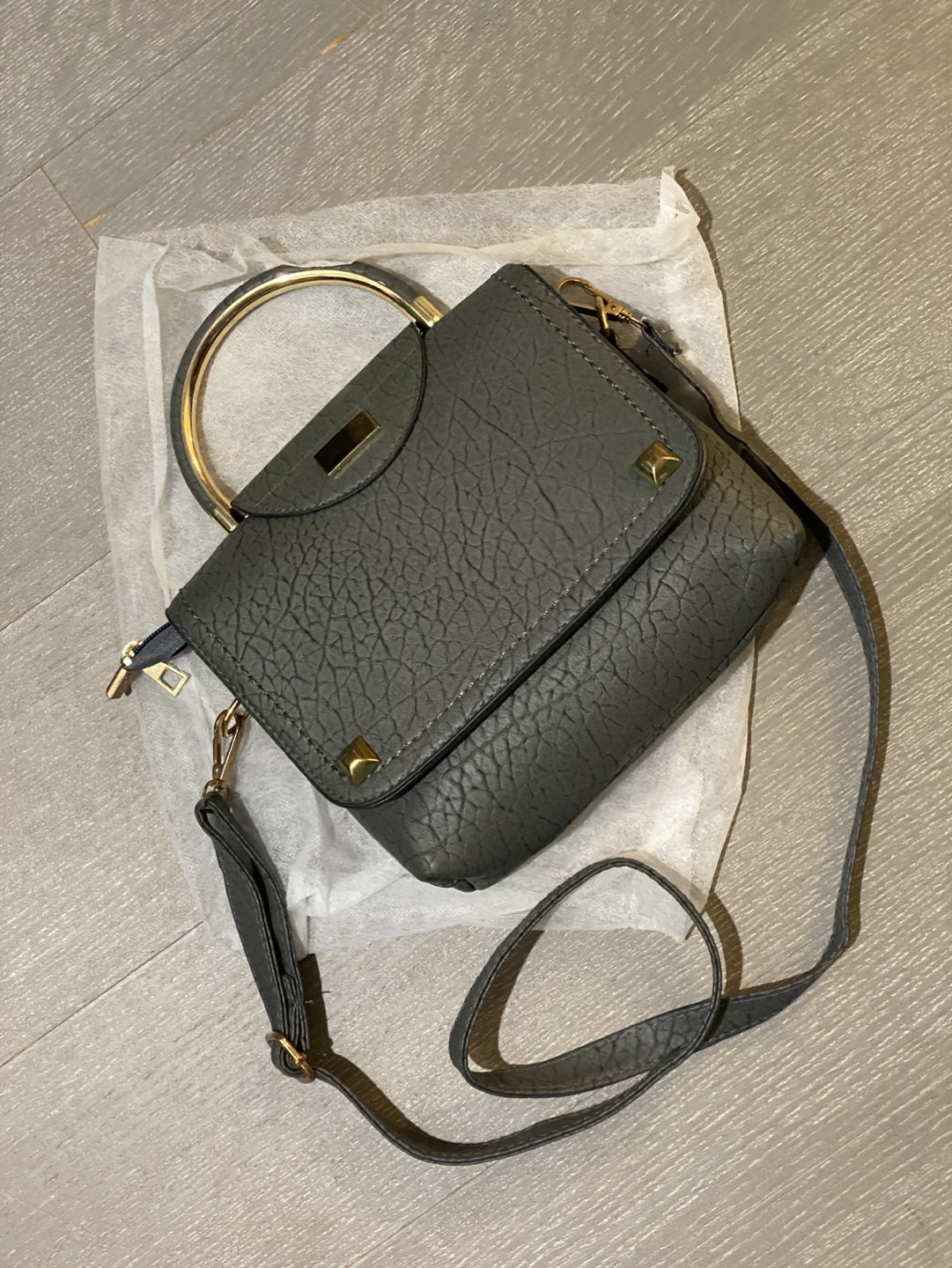 Brand new purse