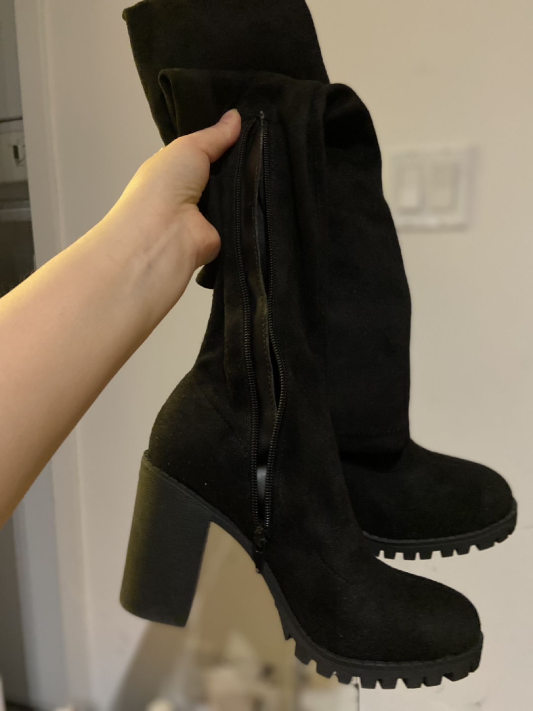 Knee high black long boots thumbnail