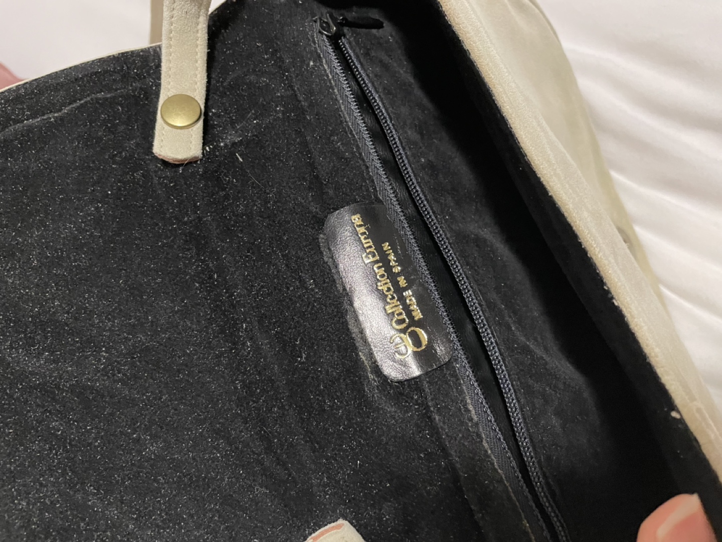 Purse from Spain image indicator(3)