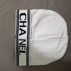 Chanel Tuque