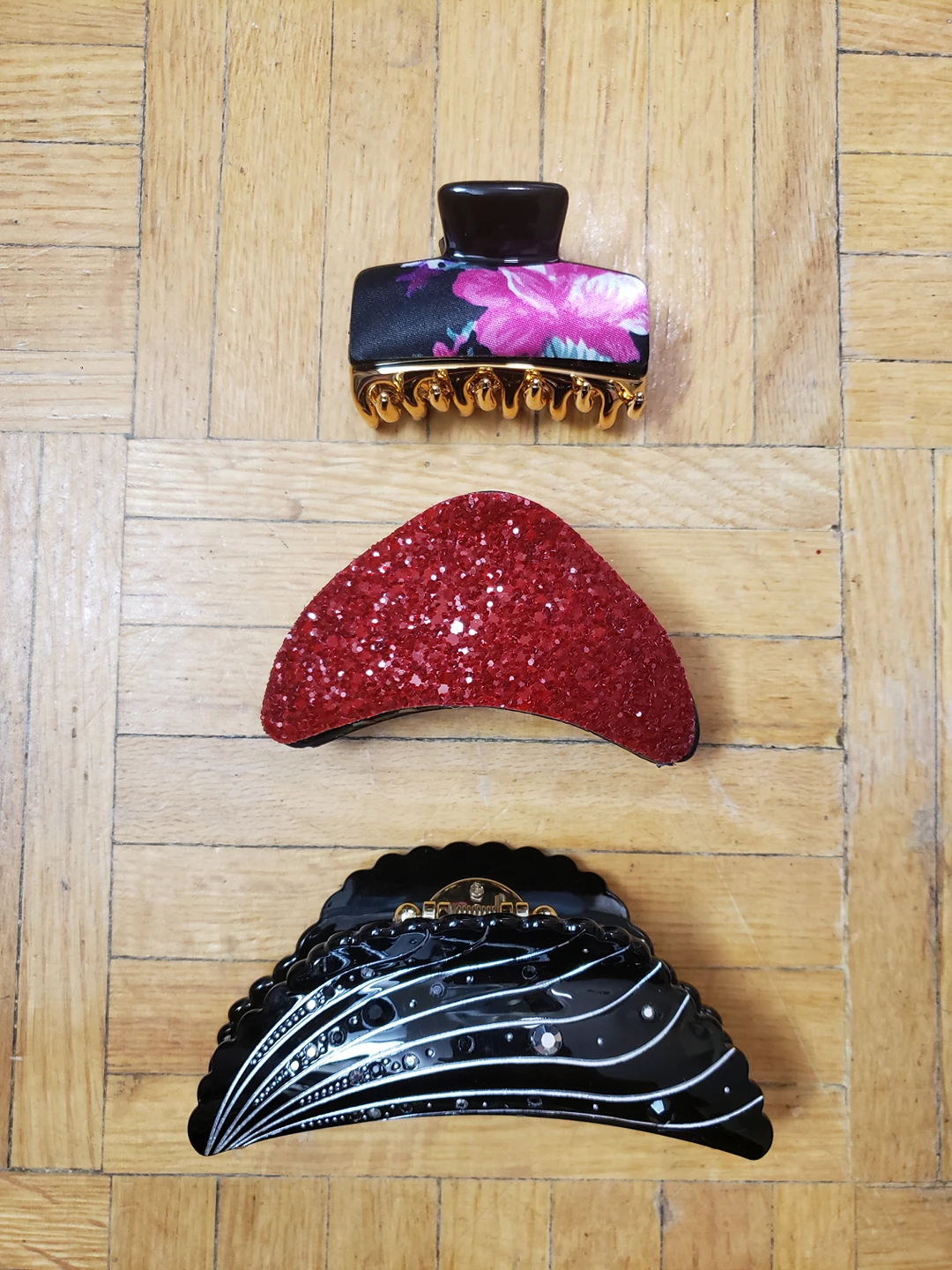 3 Hair Clips Handmade from S.Korea thumbnail