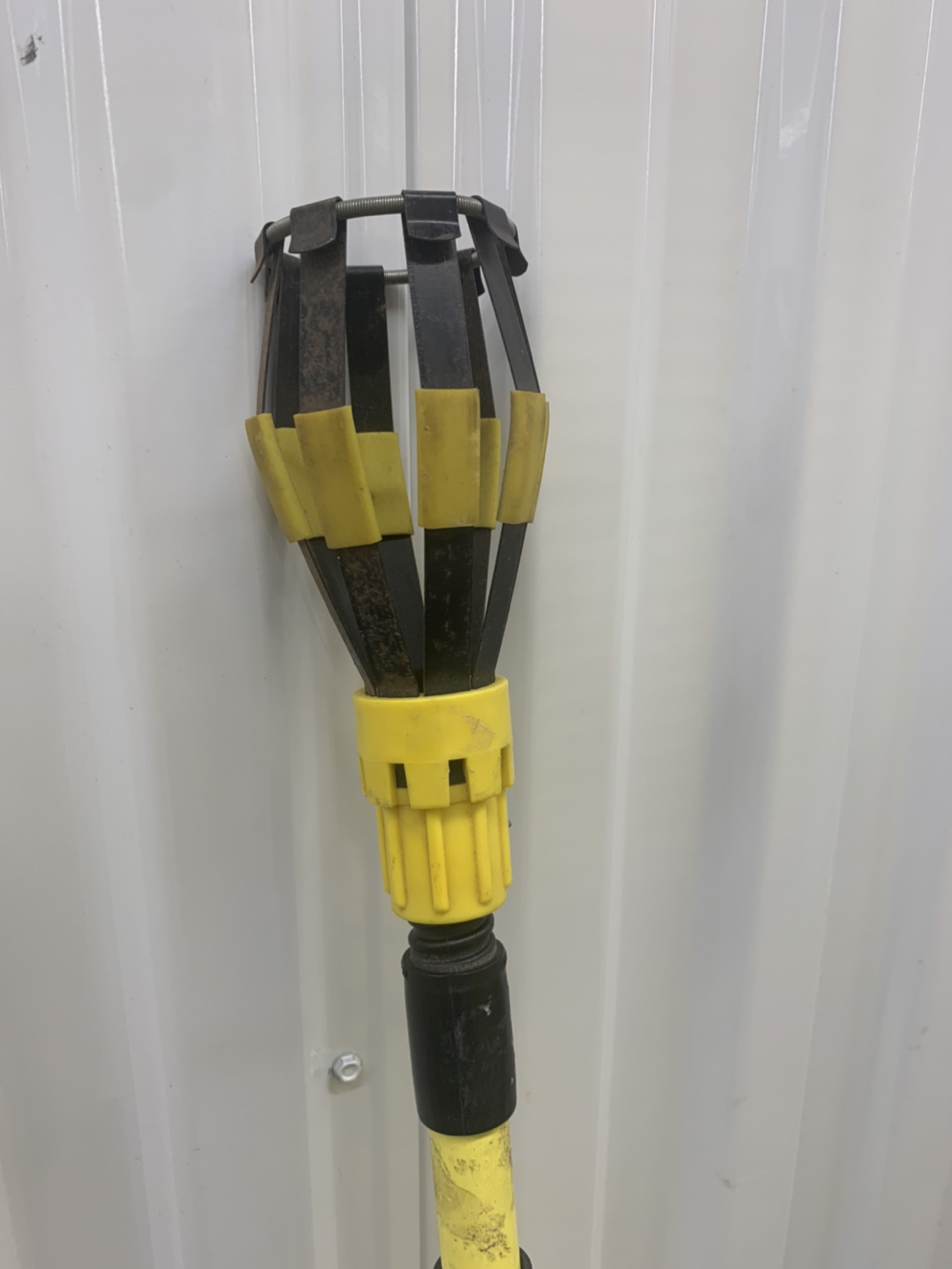 Light bulb changer