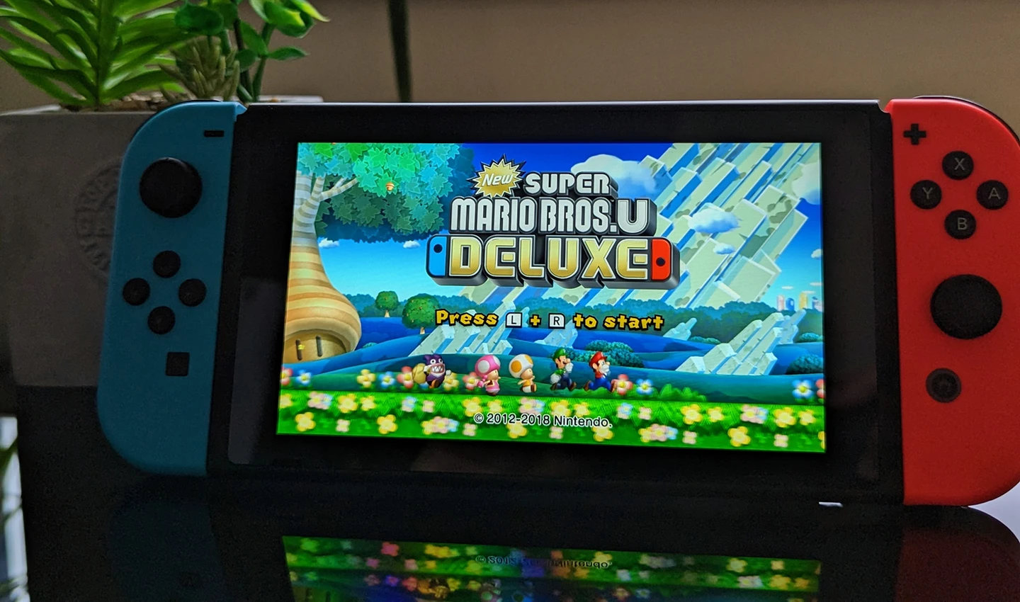 Nintendo Switch Mario Bros U. Deluxe Edition